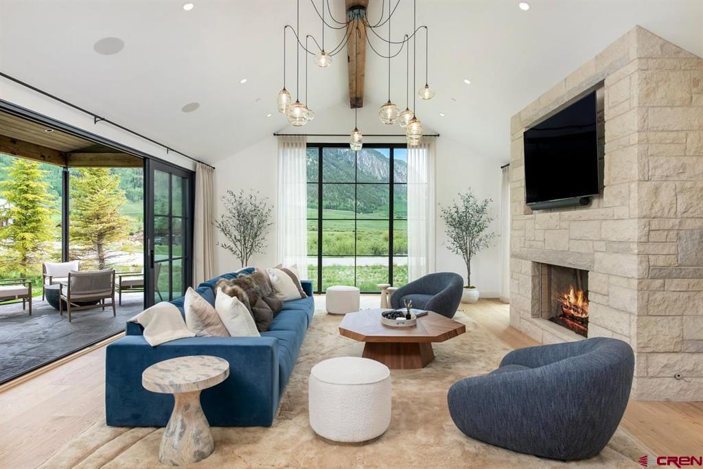 33 Aperture Lane