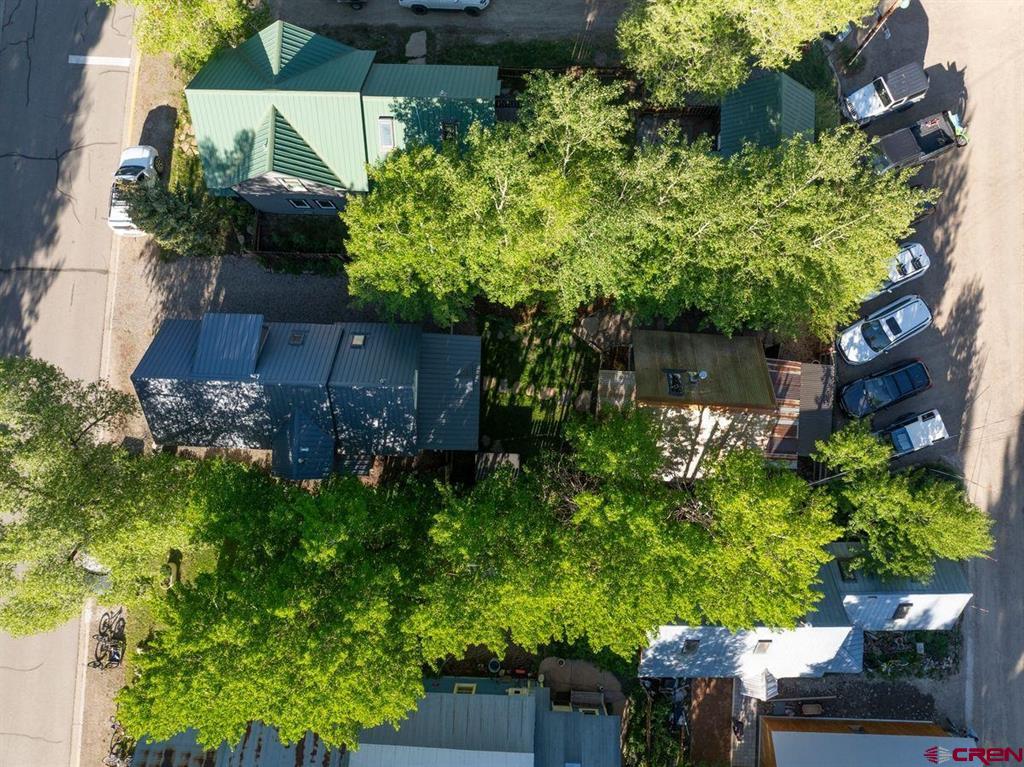 128 Maroon Avenue