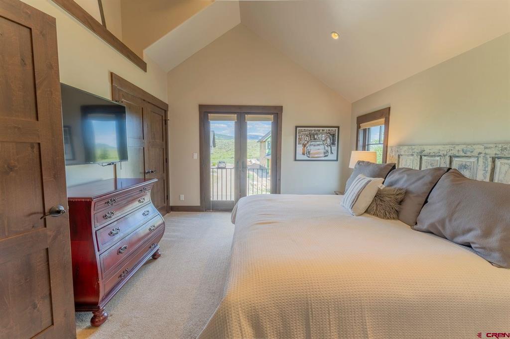330 Larkspur Loop