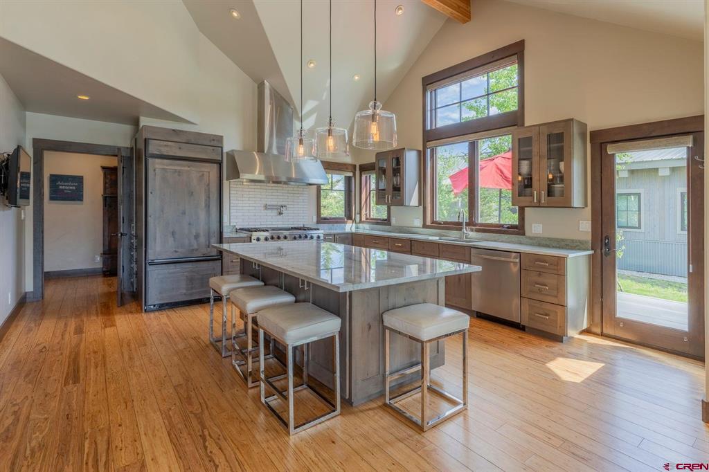 330 Larkspur Loop