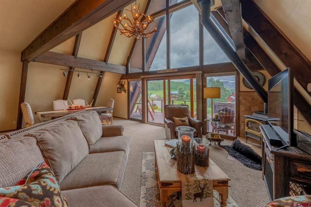 13 Cinnamon Mountain Road