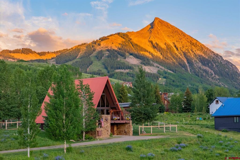 13 Cinnamon Mountain Road