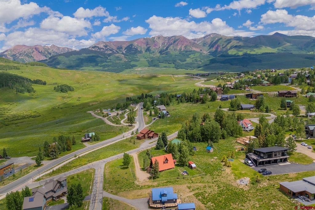 13 Cinnamon Mountain Road