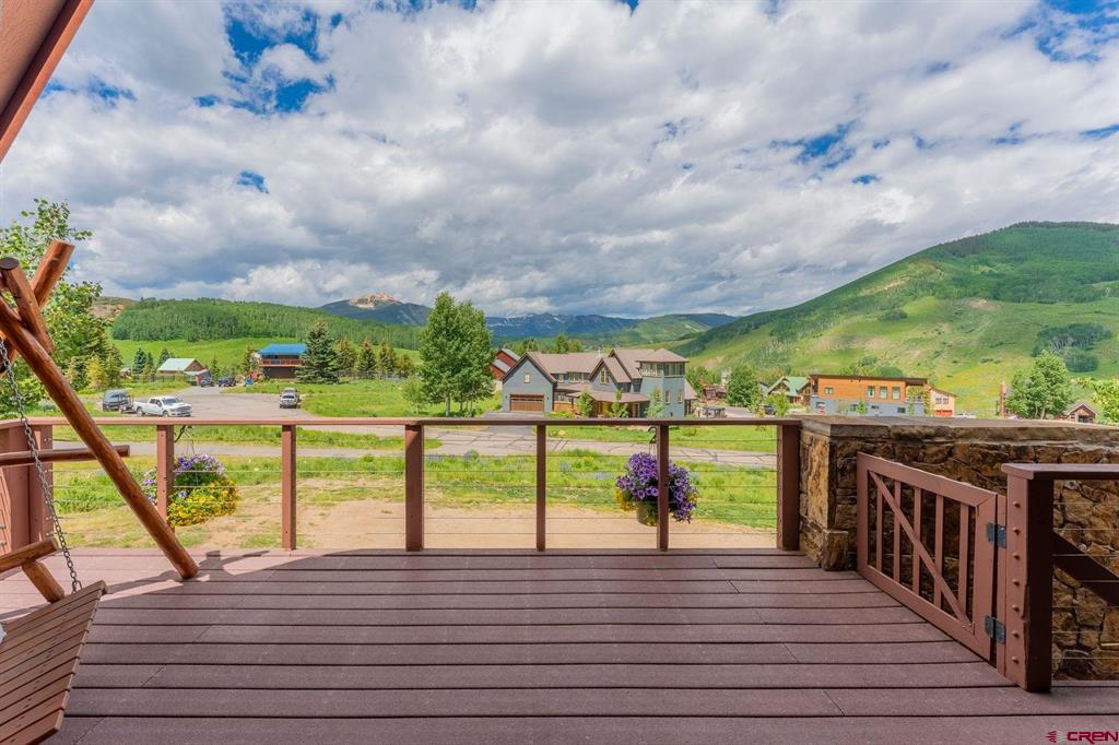 13 Cinnamon Mountain Road