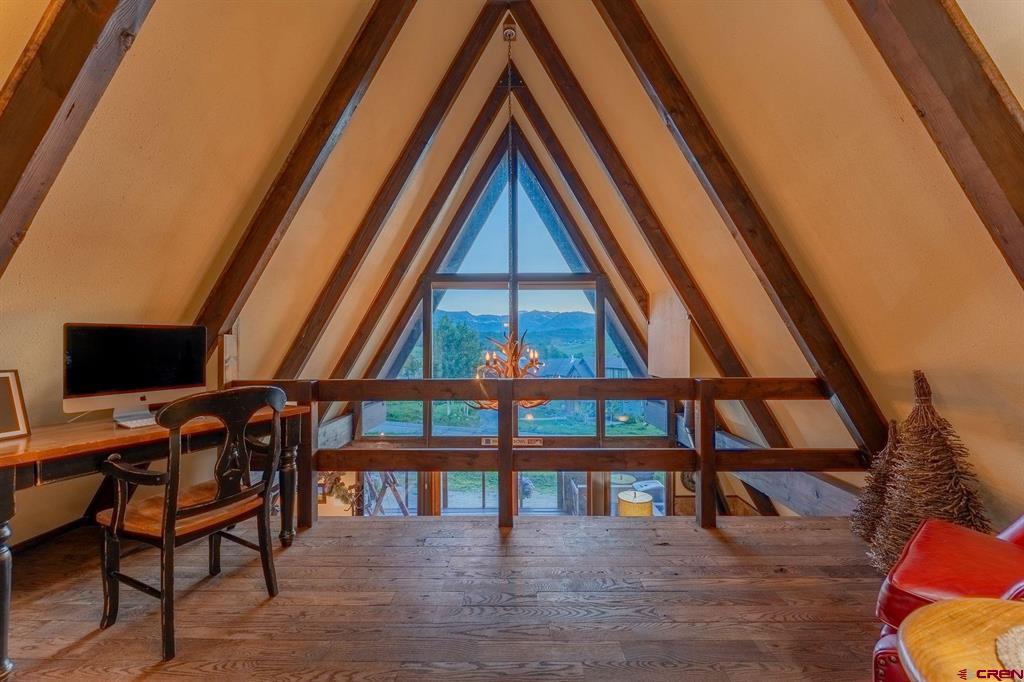 13 Cinnamon Mountain Road