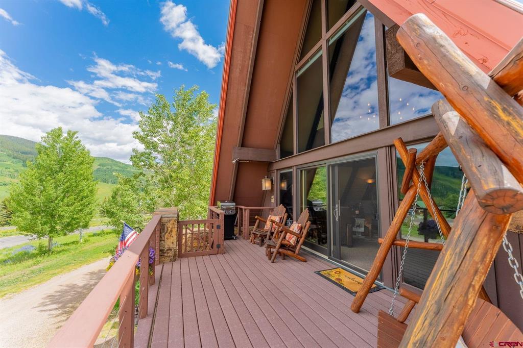 13 Cinnamon Mountain Road