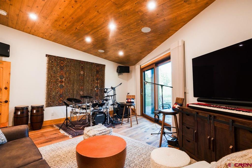 63 Paradise Road