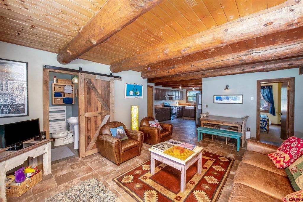 92 Aspen Lane Unit: 3B