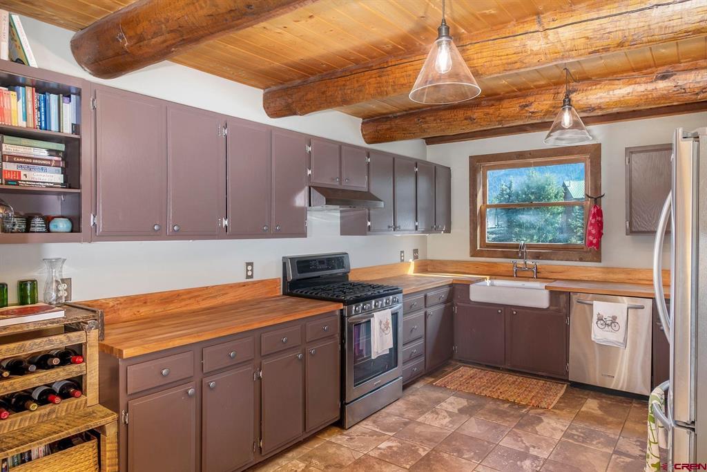 92 Aspen Lane Unit: 3B