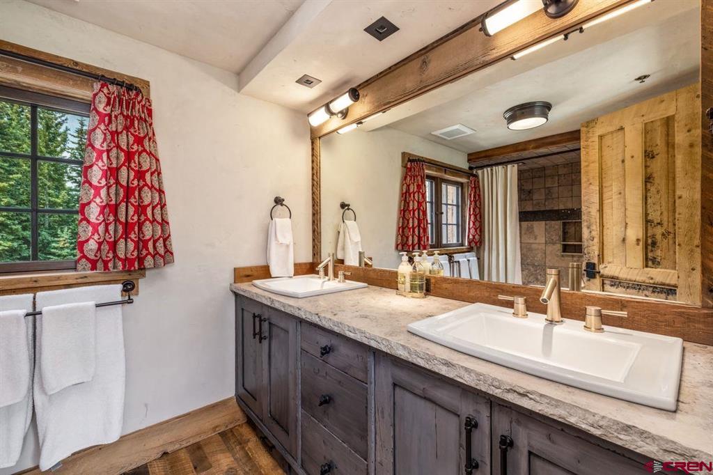 23 Gray Fox Lane