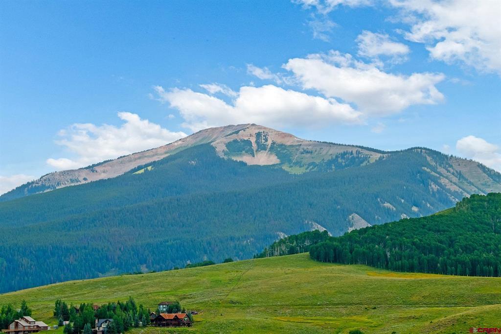 32 Hunter Hill Road Unit: B-204