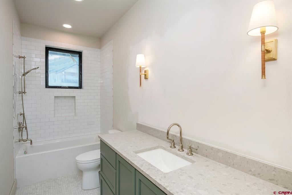 180 Elk Valley Road Unit: 118