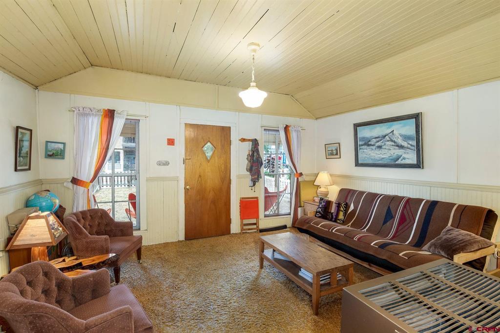 315 Elk Avenue
