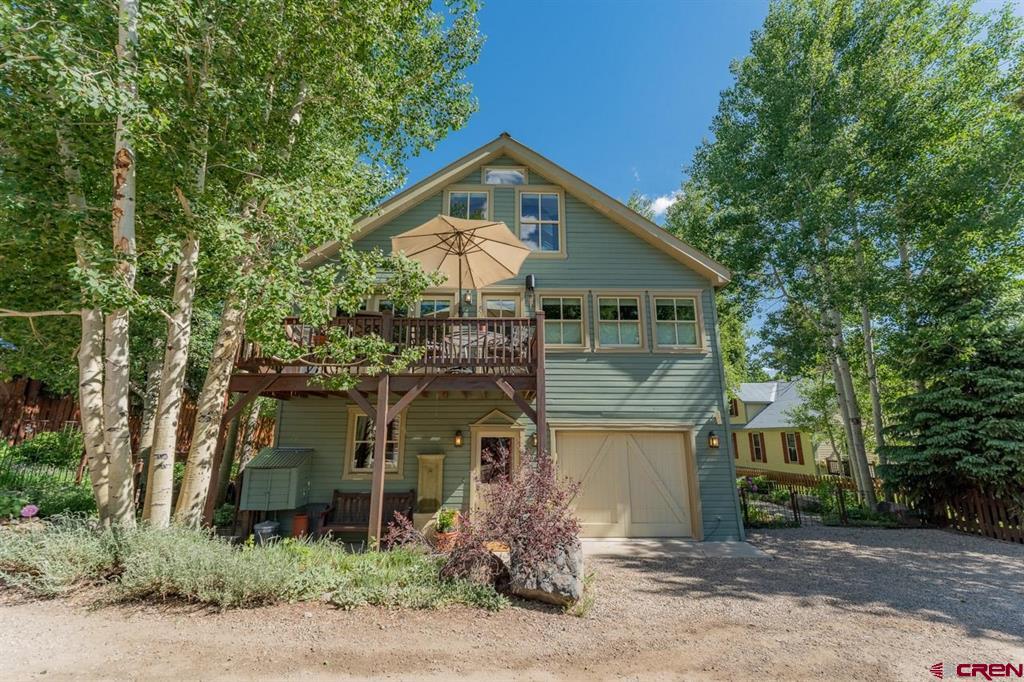 108 Maroon Avenue Unit: B