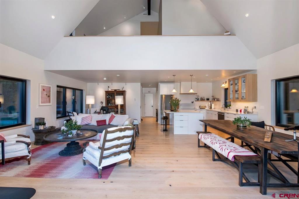 624 Nicholson Lake Ridge Road