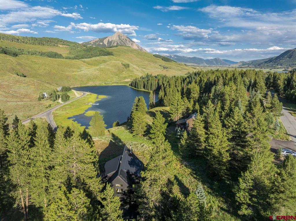 624 Nicholson Lake Ridge Road