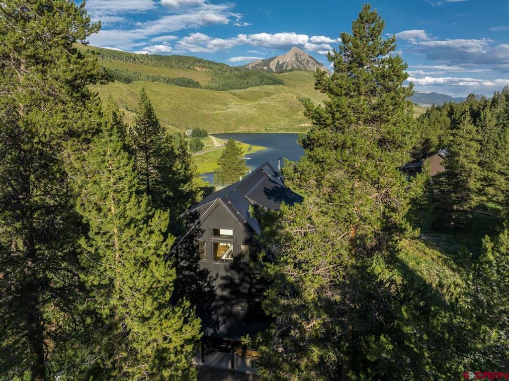 624 Nicholson Lake Ridge Road