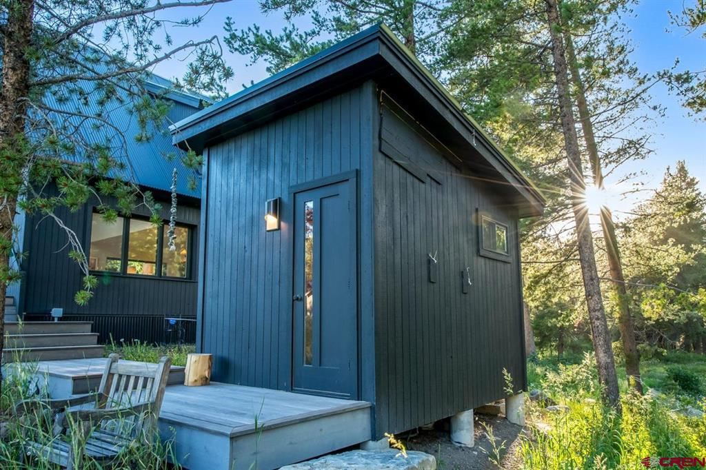 624 Nicholson Lake Ridge Road