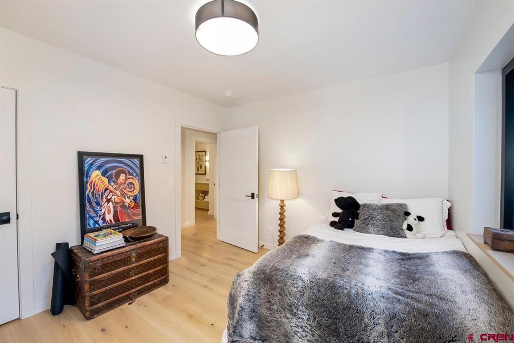 624 Nicholson Lake Ridge Road