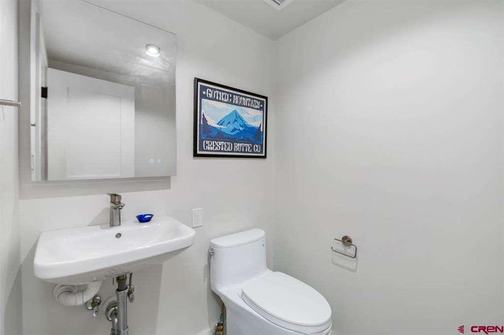 624 Nicholson Lake Ridge Road