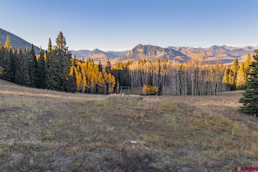 1252 Red Mountain Ranch Upper Loop Road