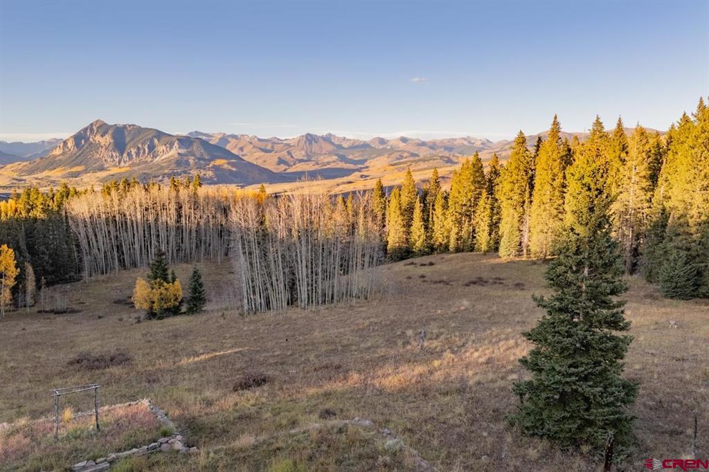 1252 Red Mountain Ranch Upper Loop Road