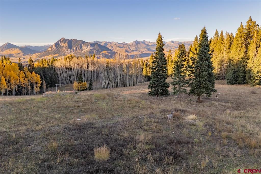 1252 Red Mountain Ranch Upper Loop Road