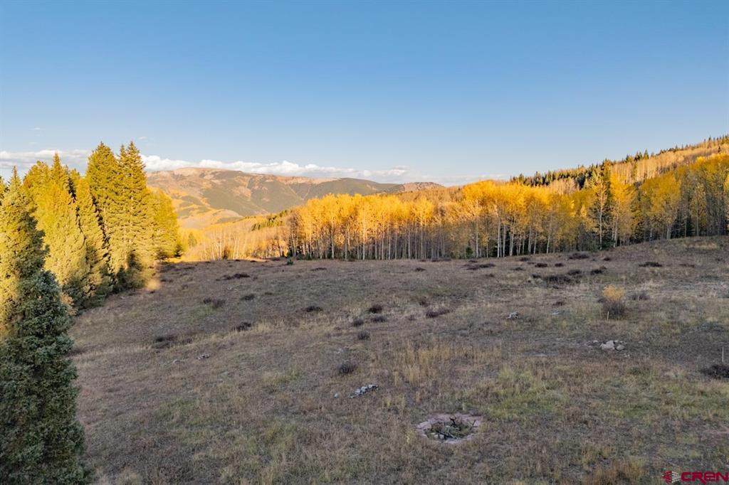 1252 Red Mountain Ranch Upper Loop Road