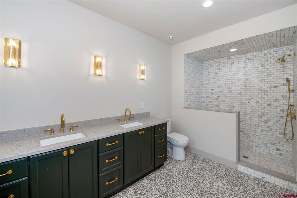 180 Elk Valley Road Unit: 110