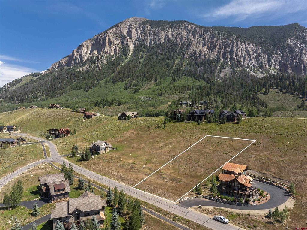 434 Country Club Drive