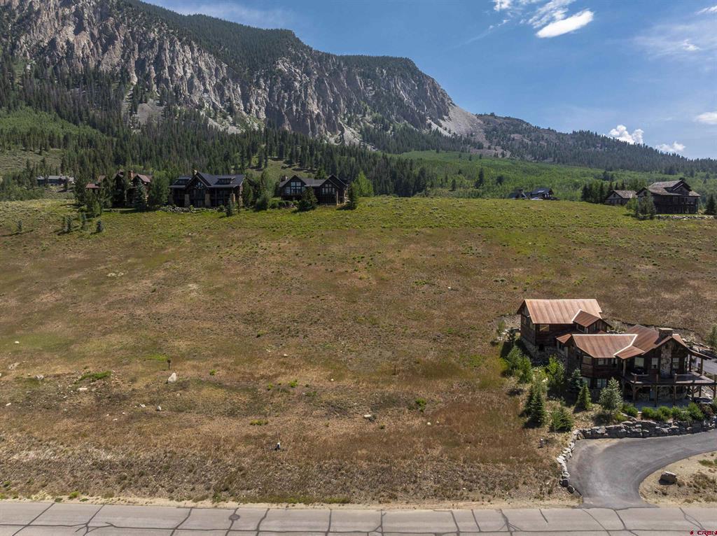 434 Country Club Drive