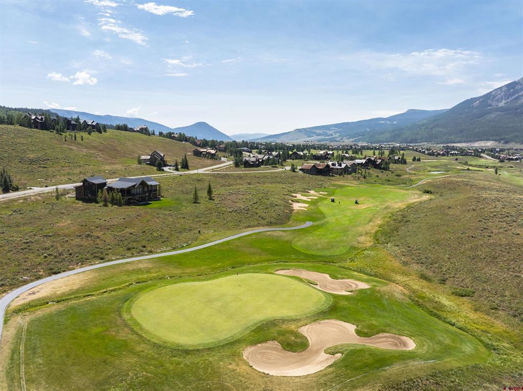 434 Country Club Drive