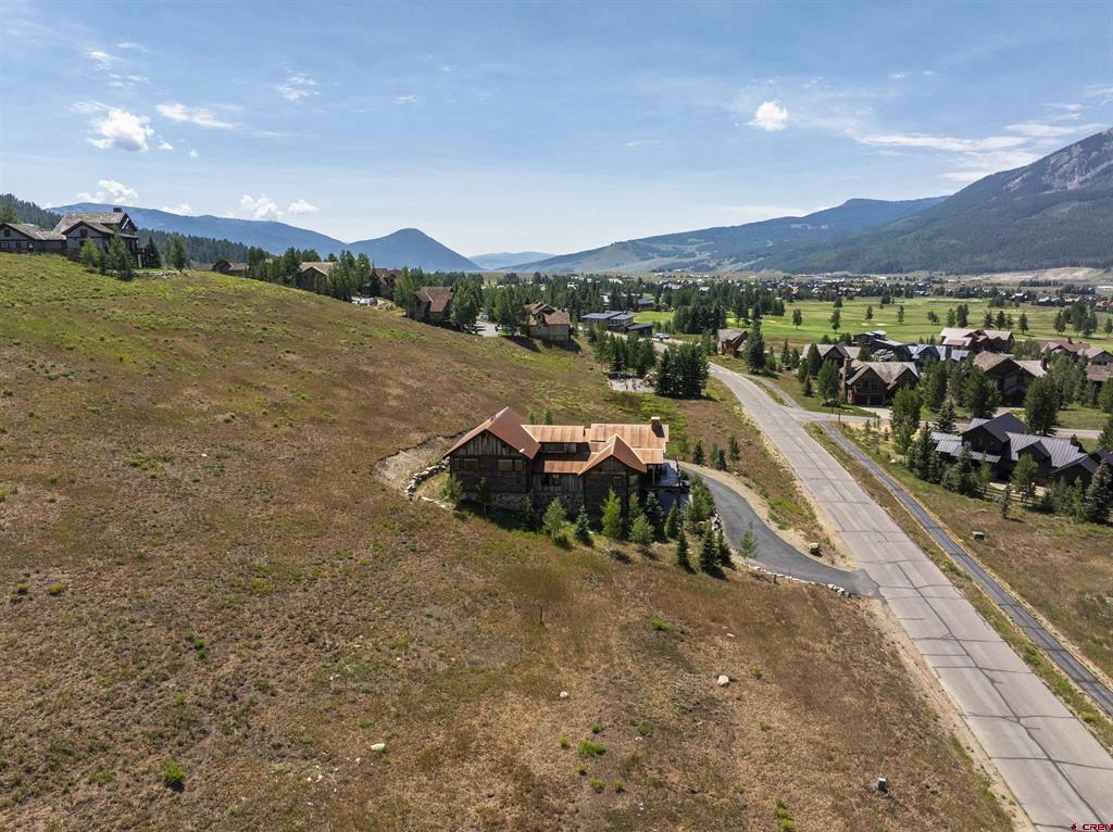 434 Country Club Drive