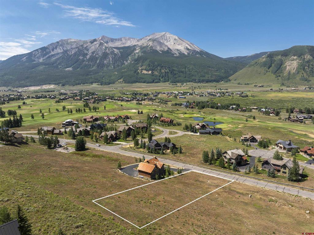 434 Country Club Drive