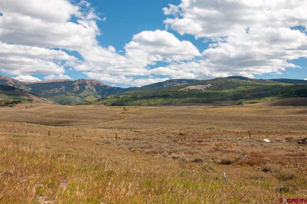 448 Lake Ridge Drive