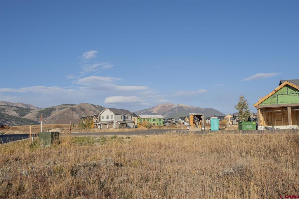 49 White Stallion Circle