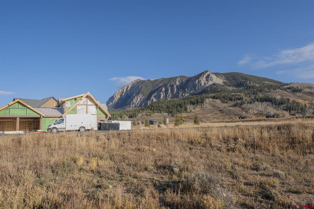 49 White Stallion Circle