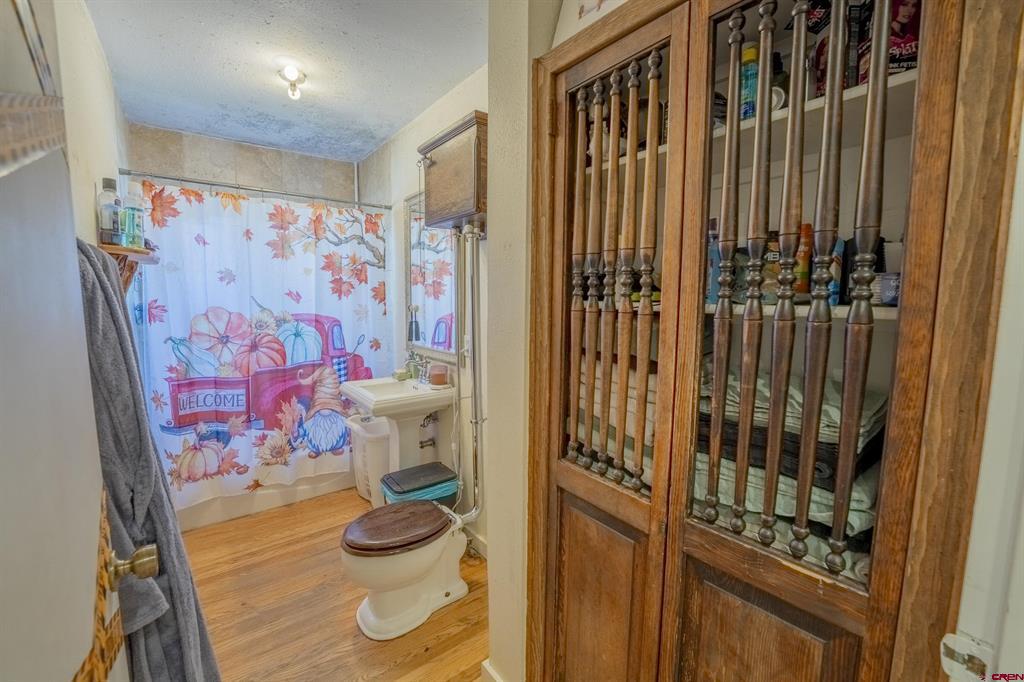 404 & 416 N Main Street