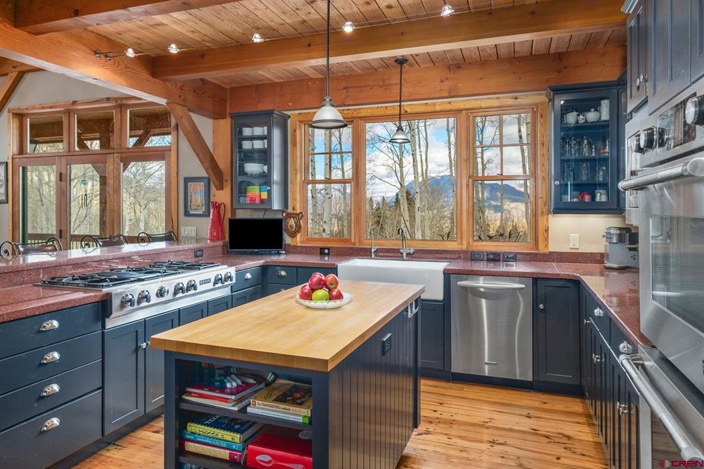 796 Red Mountain Ranch Lower Loop Road