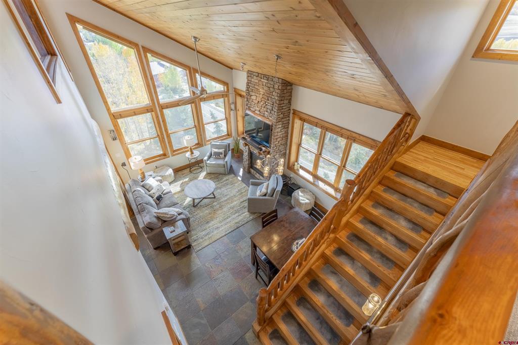 9 Hunter Hill Road Unit: 301