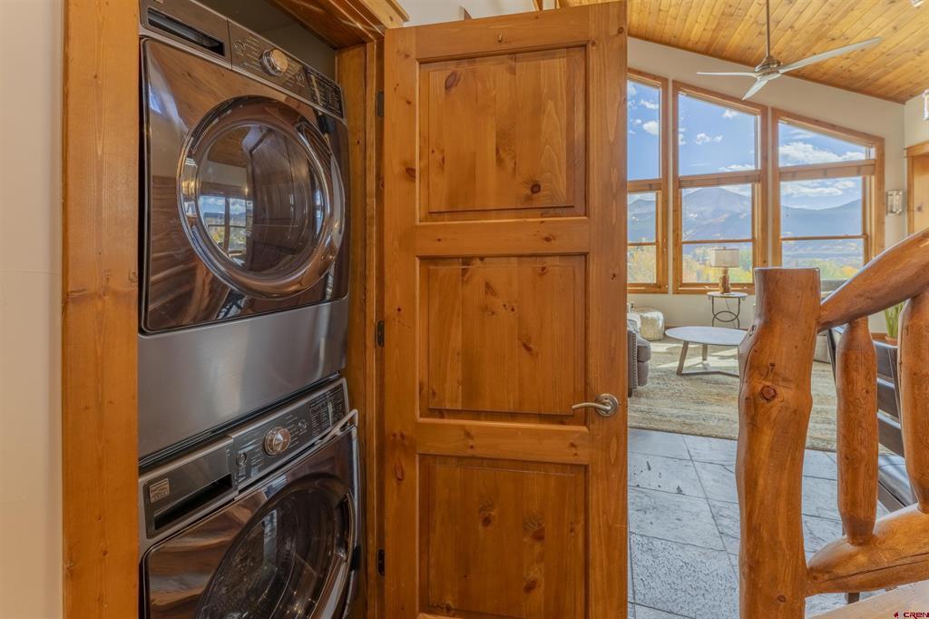 9 Hunter Hill Road Unit: 301