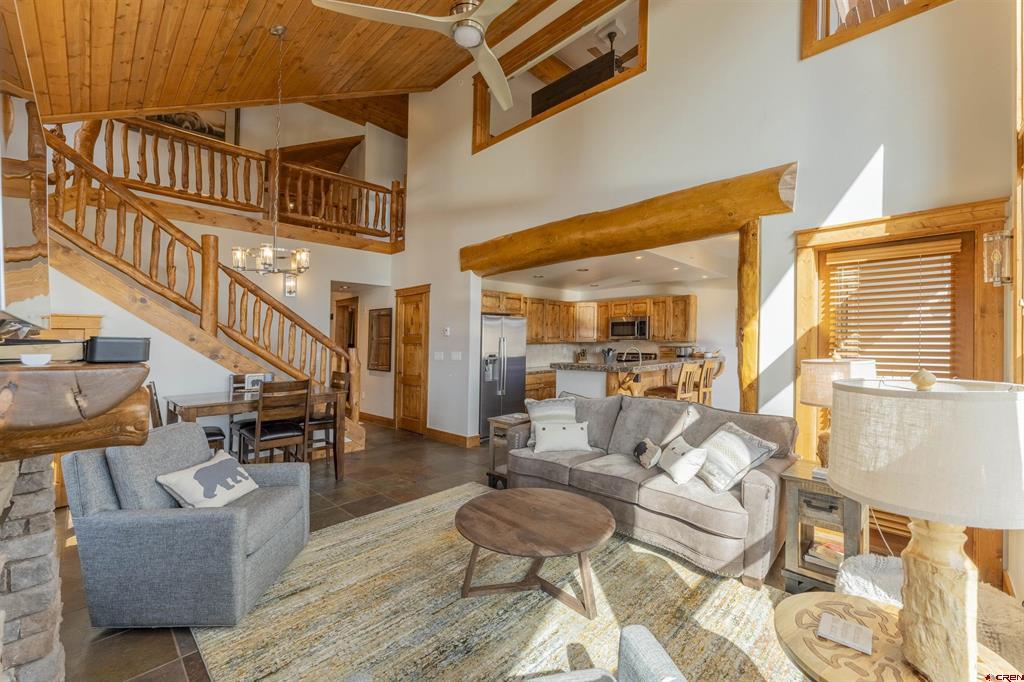 9 Hunter Hill Road Unit: 301