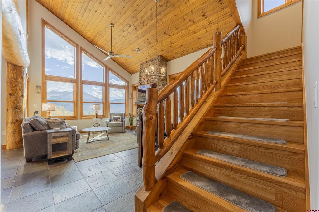 9 Hunter Hill Road Unit: 301