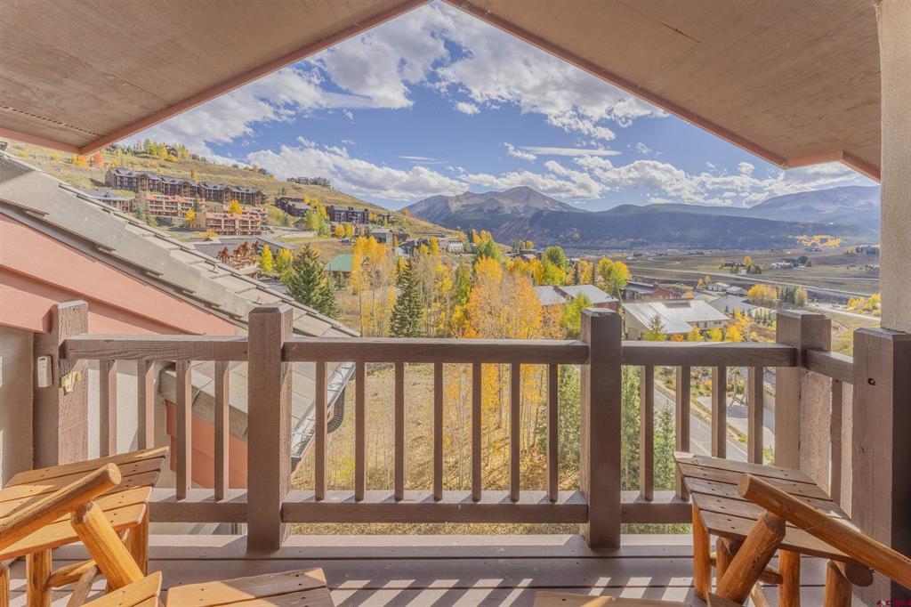 9 Hunter Hill Road Unit: 301