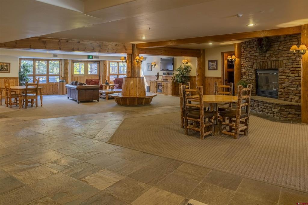 9 Hunter Hill Road Unit: 301