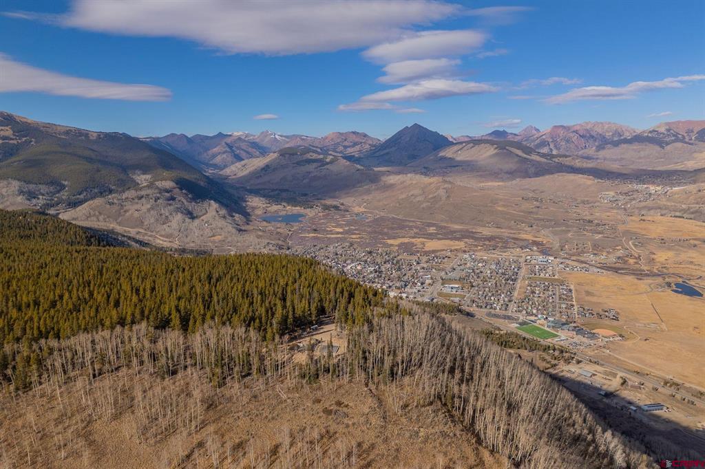 997 Saddle Ridge Road