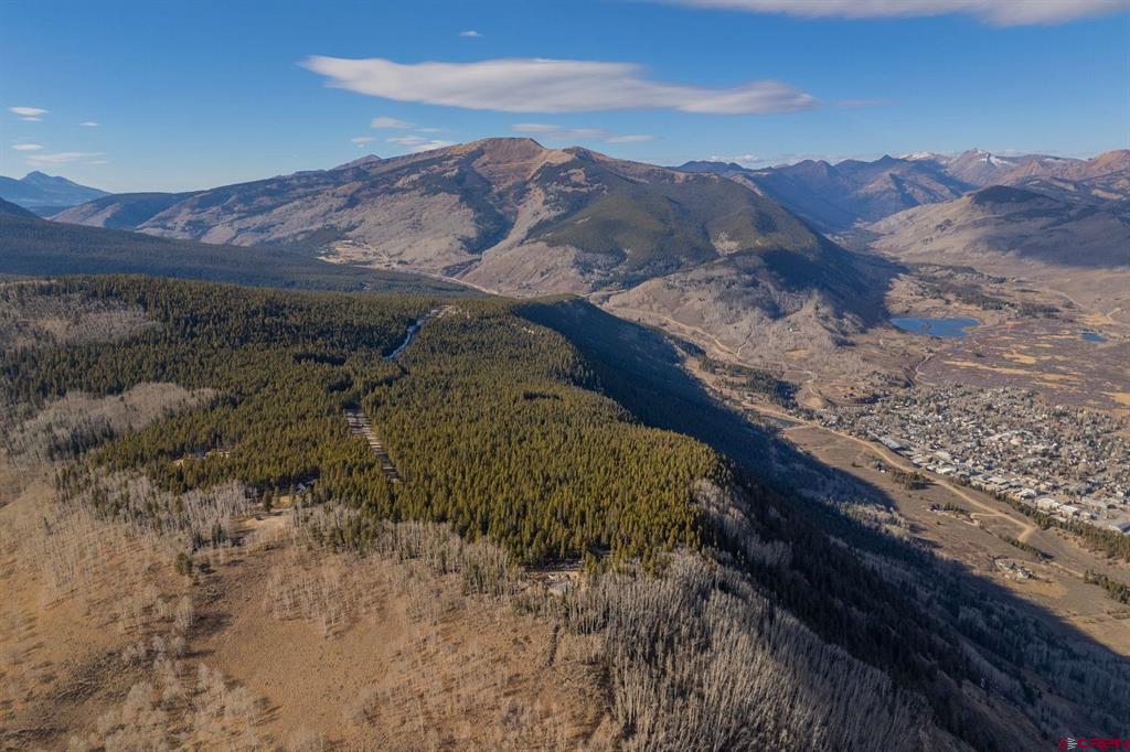 997 Saddle Ridge Road