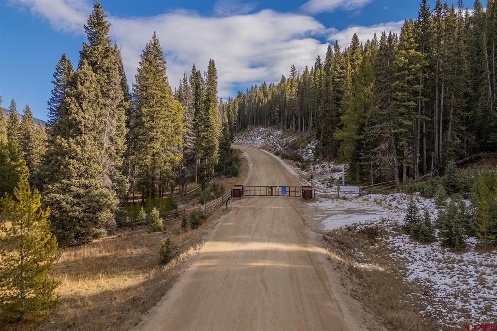 997 Saddle Ridge Road