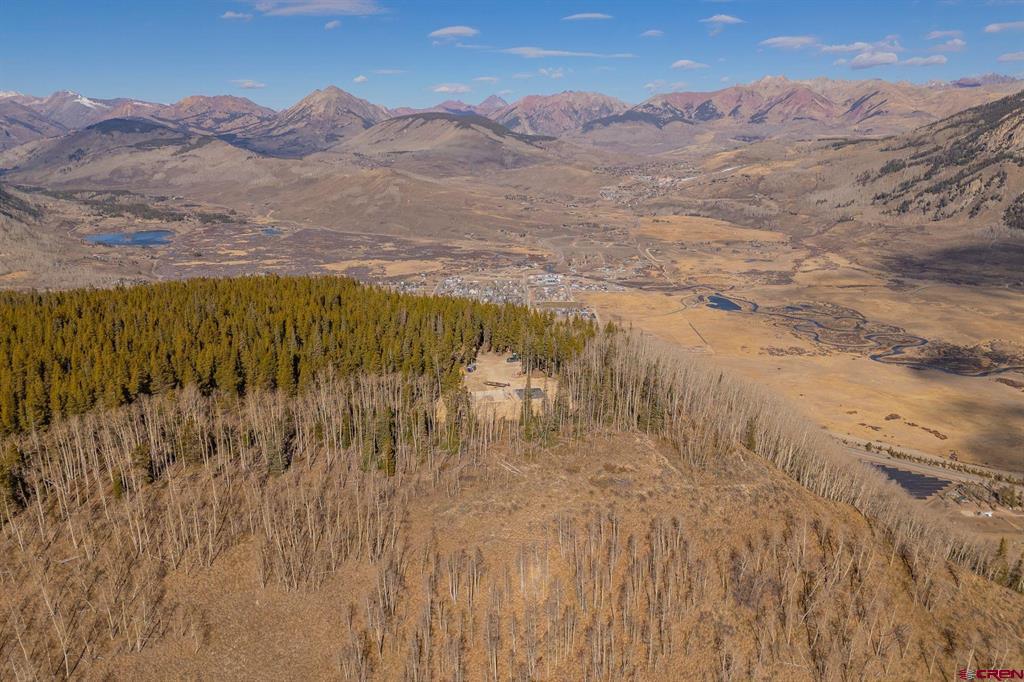 997 Saddle Ridge Road