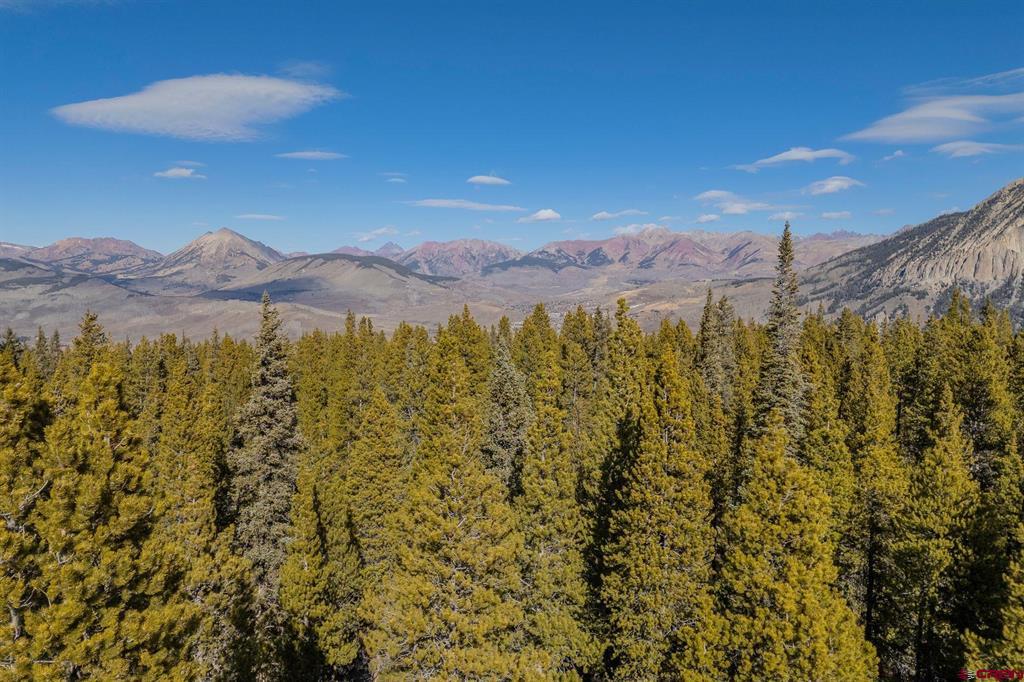 980 Saddle Ridge Road